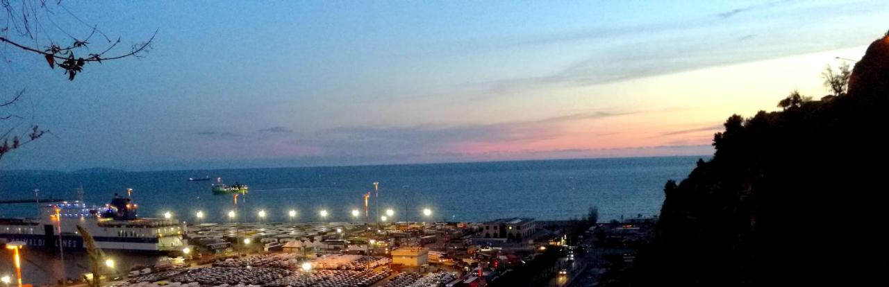 Willa Torreammare Salerno Zewnętrze zdjęcie